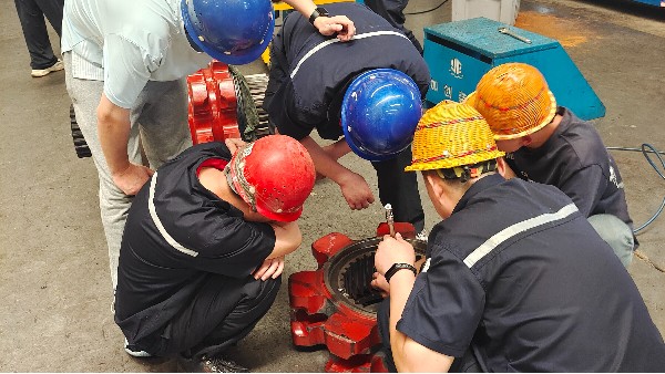 解決客戶問題：用技術(shù)說話，用實(shí)力證明_河南雙志