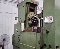 精加工（熱處理、車床、銑床加工）——兩端銑花鍵齒等