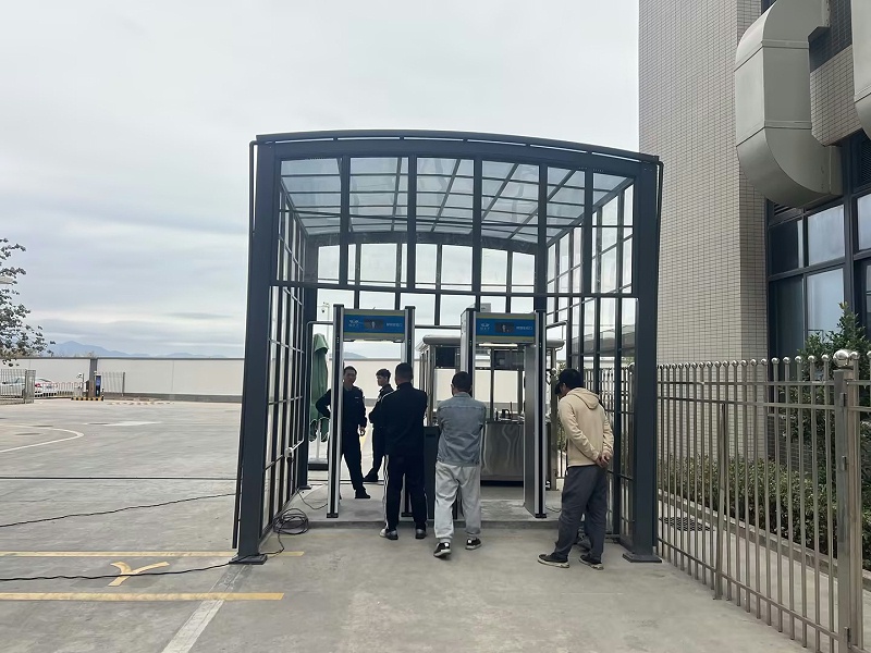 探銅安檢門