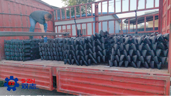 河南雙志：發(fā)貨忙不停，全力為客戶