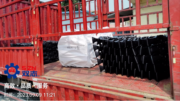 每一個(gè)爆單的日子，都承載著客戶的支持與信任